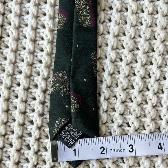 Hugo Boss Neck Tie Green Silk Green Geometric Made In Italy 57”